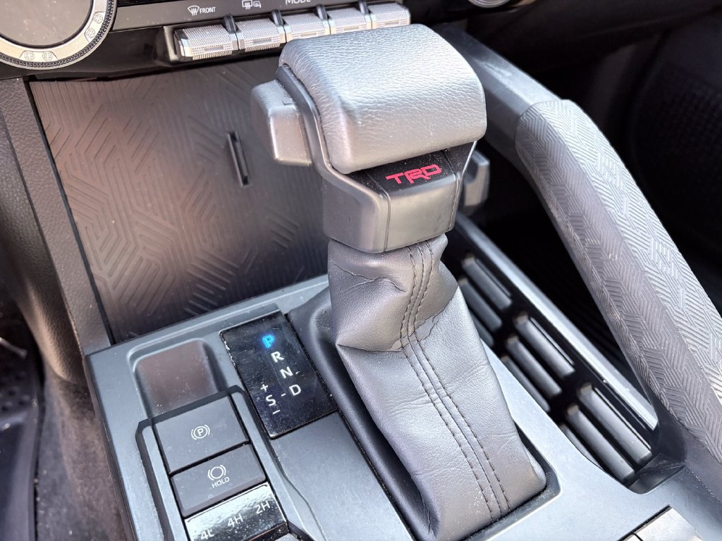 Used 2024 Toyota Tacoma TRD Sport AWD/4WD image 20