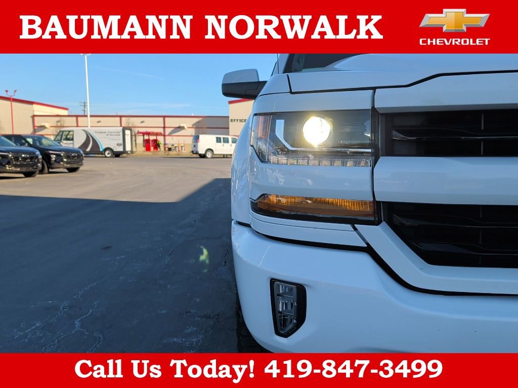 Used 2018 Chevrolet Silverado 1500 LT w/ All Star Edition image 12