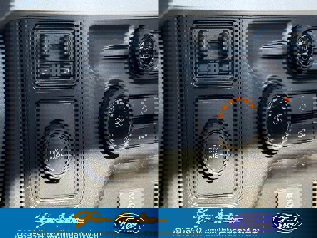 New 2026 Ford F550 2WD Regular Cab Super Duty image 25