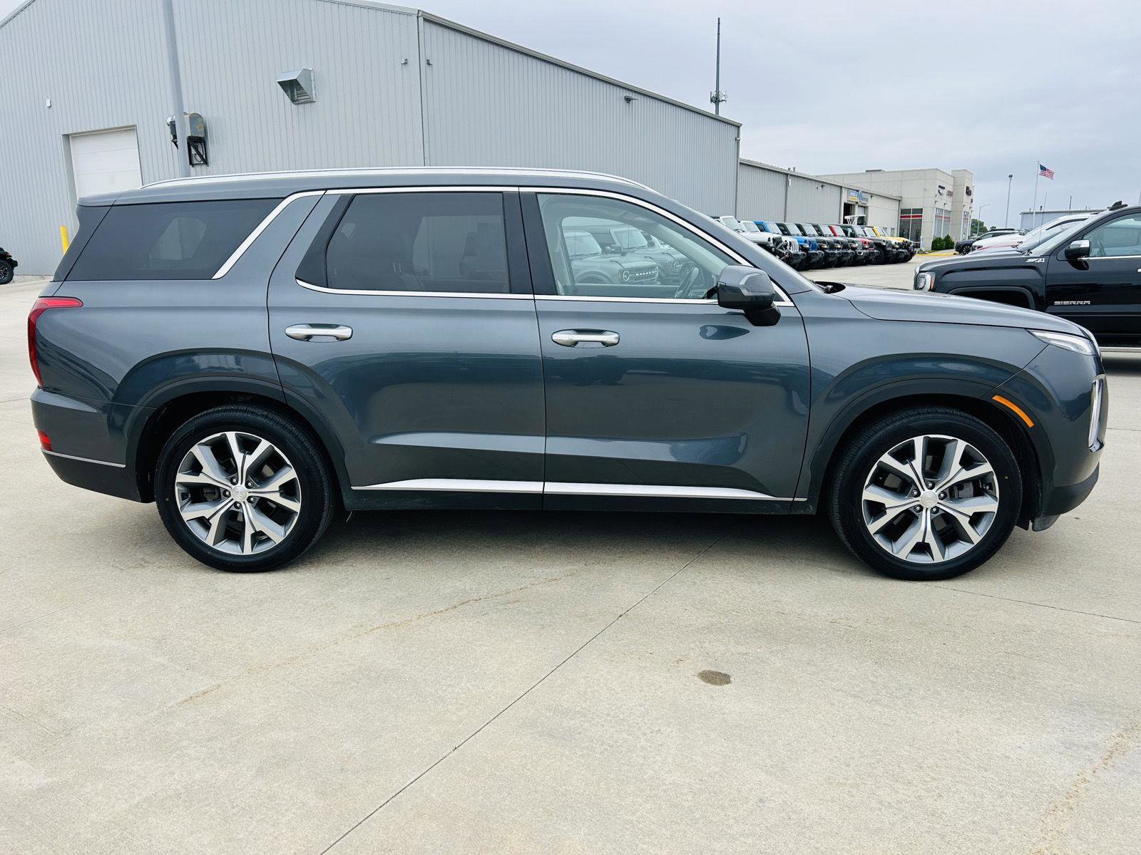 Used 2021 Hyundai Palisade SEL w/ Premium Package AWD/4WD image 45