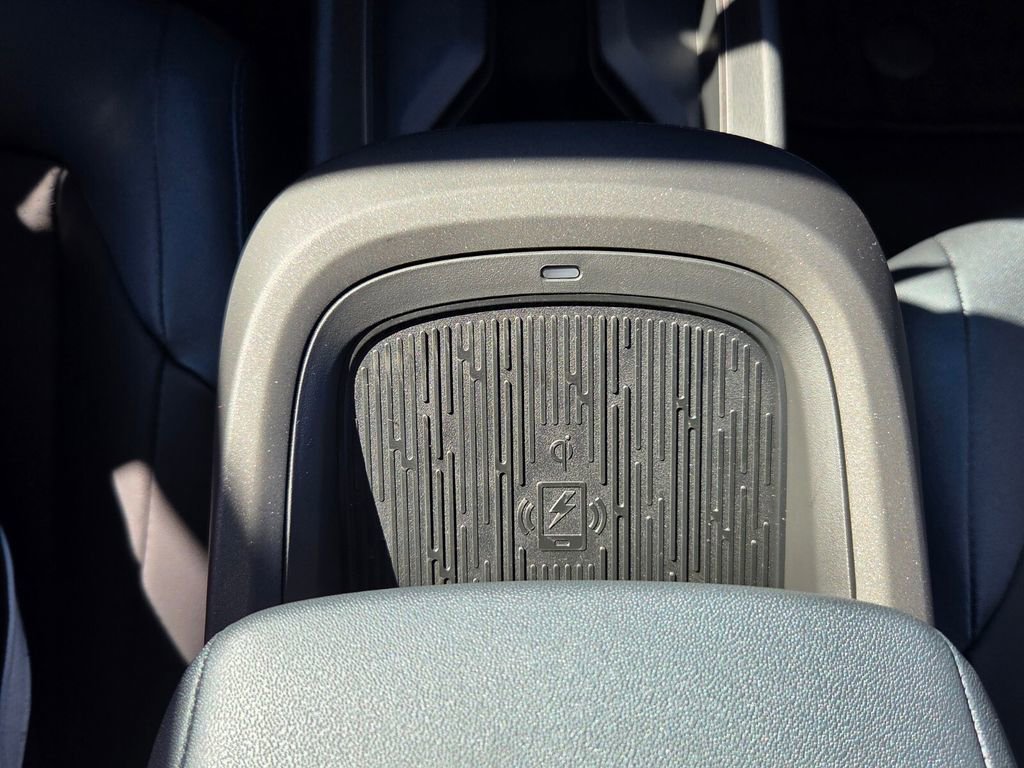 New 2026 Nissan Leaf SV+ w/ Floor Mat Package (SV+) image 18