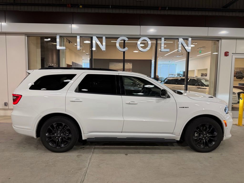 Used 2023 Dodge Durango R/T AWD/4WD image 9