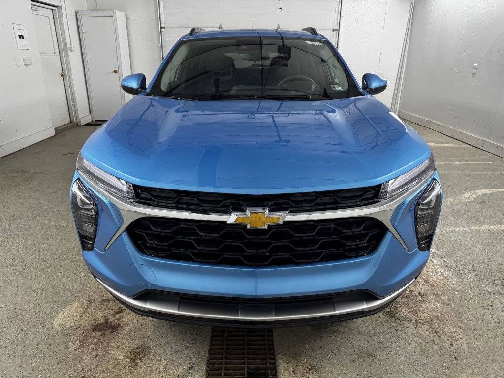 New 2026 Chevrolet Trax LT image 3