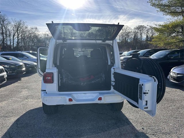 Certified 2022 Jeep Wrangler Unlimited Sahara image 20