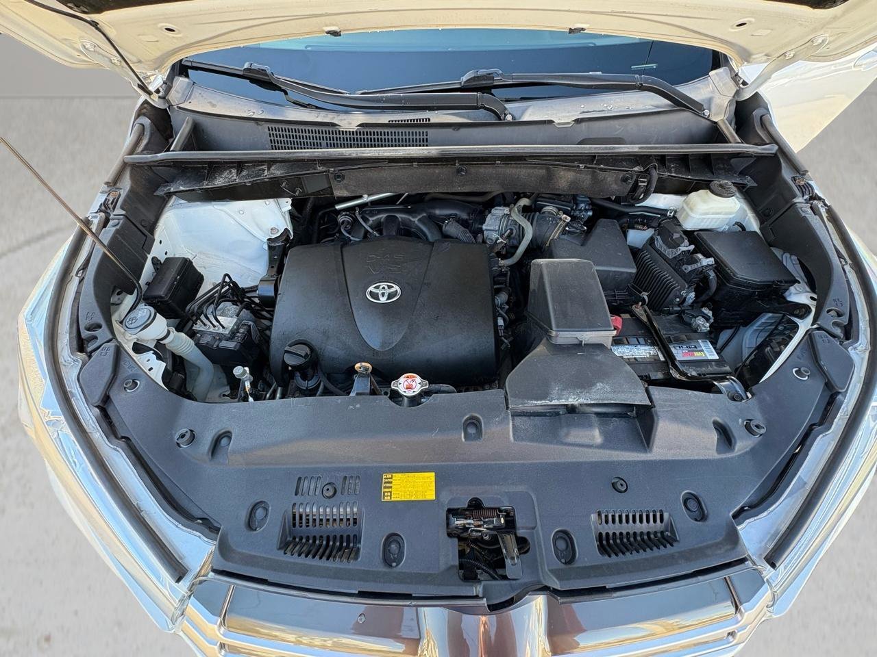 Used 2018 Toyota Highlander XLE image 42