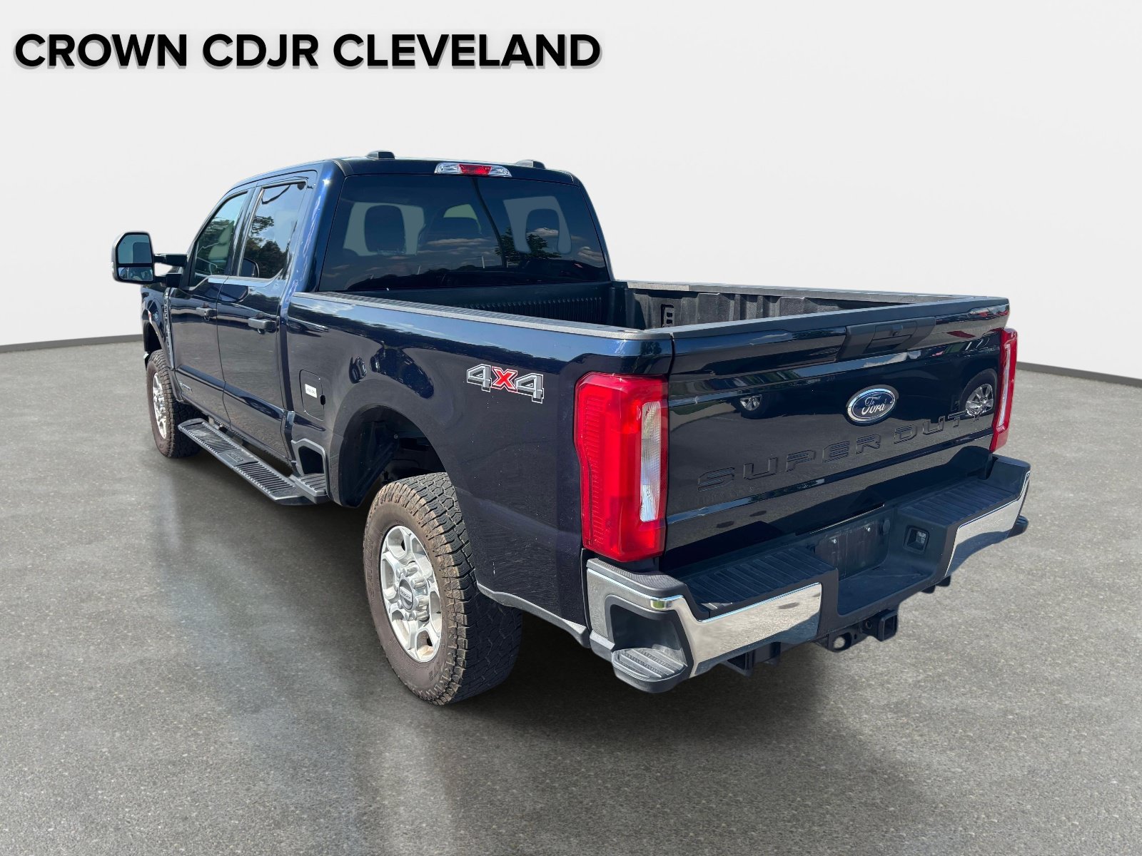 Used 2025 Ford F250 XLT AWD/4WD image 14