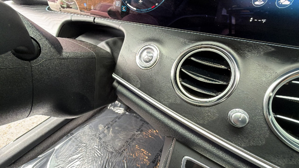 Used 2023 Mercedes-Benz E 350 Sedan image 17
