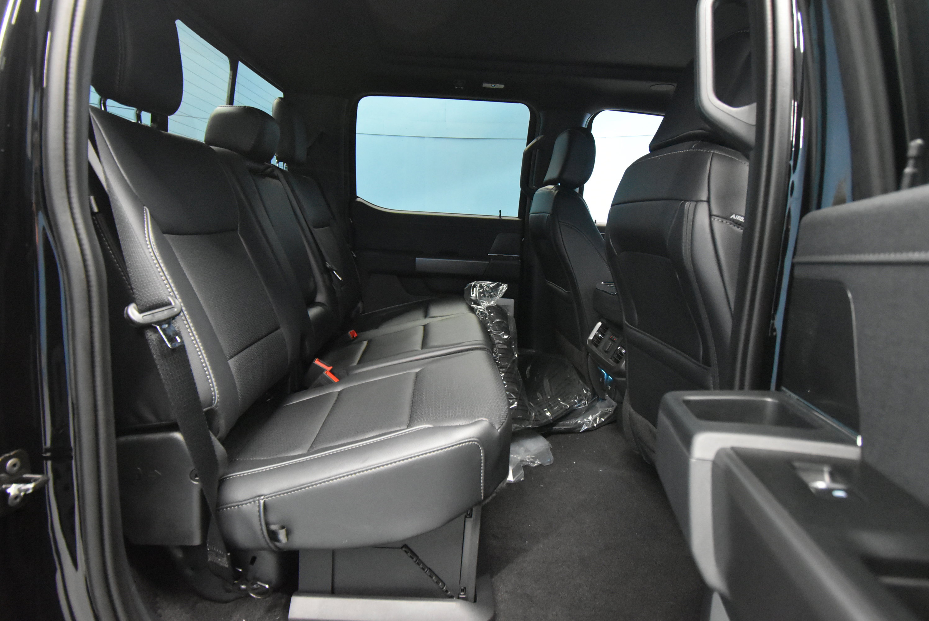 New 2025 Ford F150 Lariat w/ Equipment Group 502A High image 20