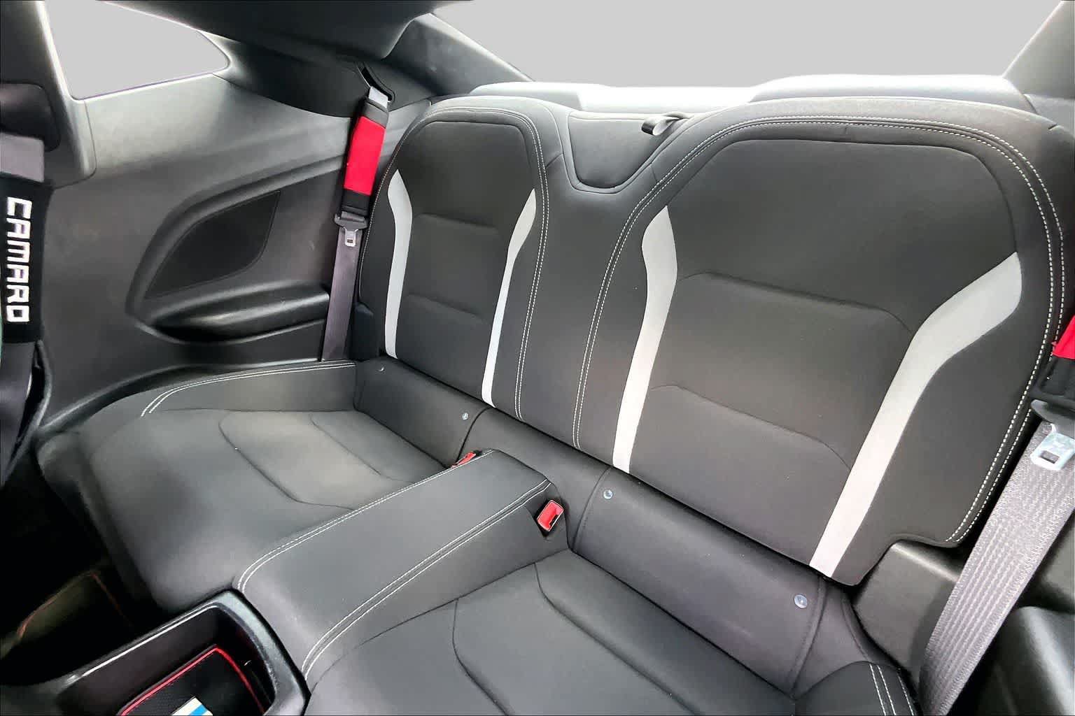 Used 2016 Chevrolet Camaro LT w/ Technology Package RWD image 21