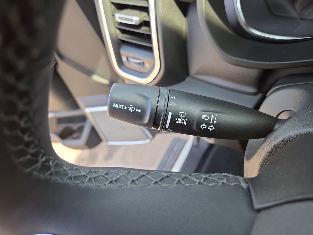 New 2026 RAM 2500 Laramie AWD/4WD image 27