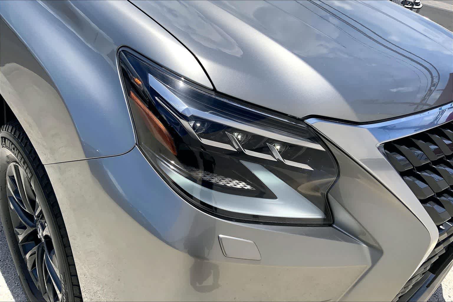 Used 2023 Lexus GX 460 Premium AWD/4WD image 32