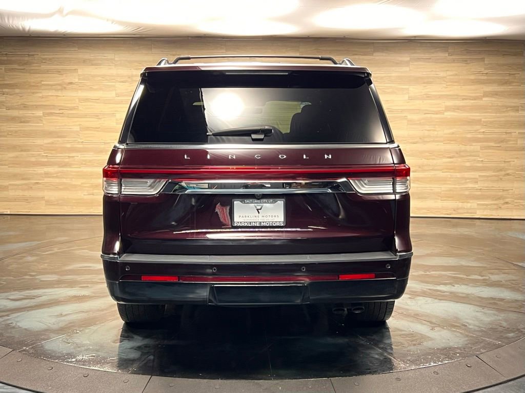 Used 2023 Lincoln Navigator Reserve AWD/4WD image 13