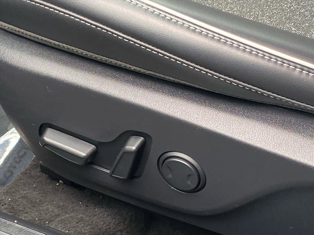 Used 2025 Kia K4 GT-Line image 11