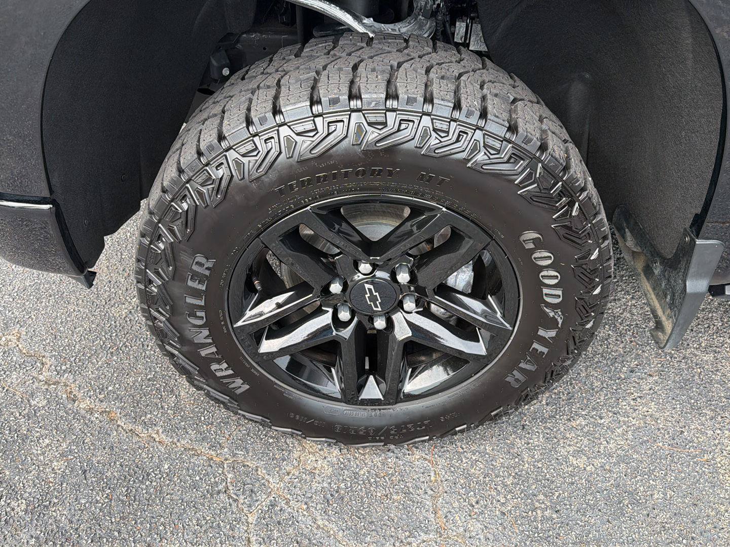 Certified 2026 Chevrolet Silverado 1500 Custom Trail Boss AWD/4WD image 35