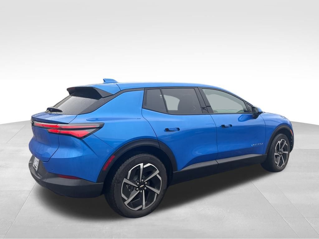 Used 2025 Chevrolet Equinox EV LT image 9