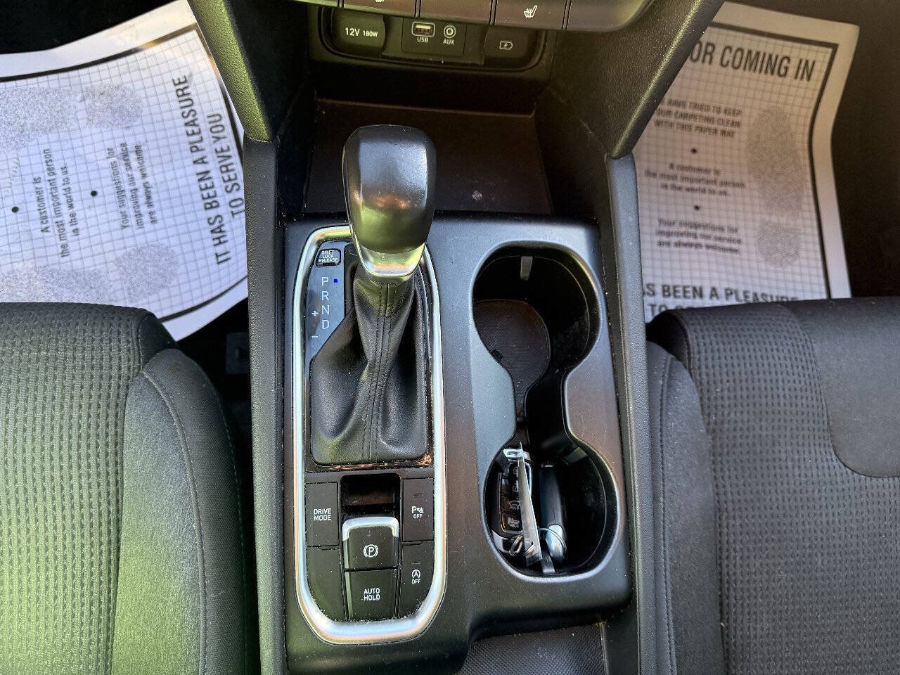 Used 2019 Hyundai Santa Fe SEL FWD image 17