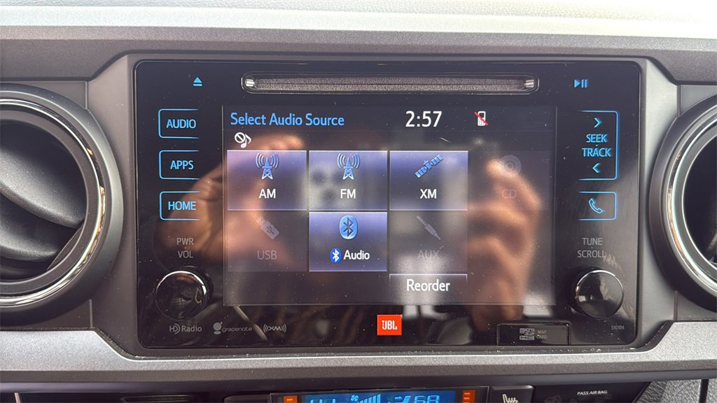 Used 2018 Toyota Tacoma TRD Sport image 25