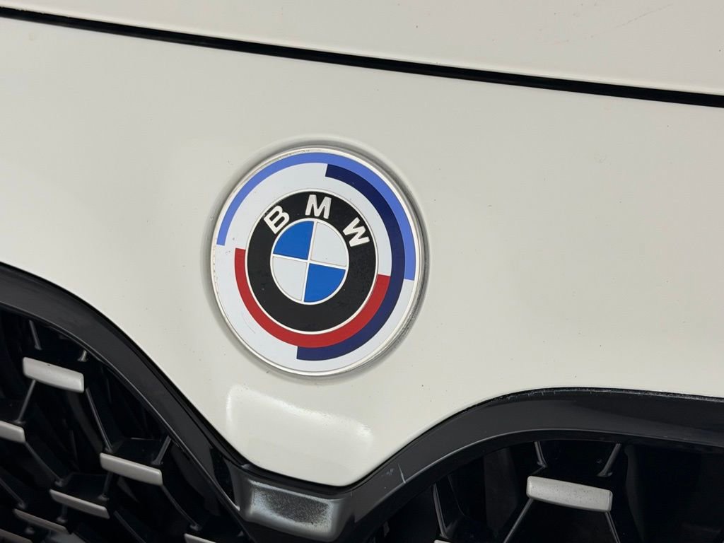Used 2023 BMW M440i M440i w/ Premium Package image 11