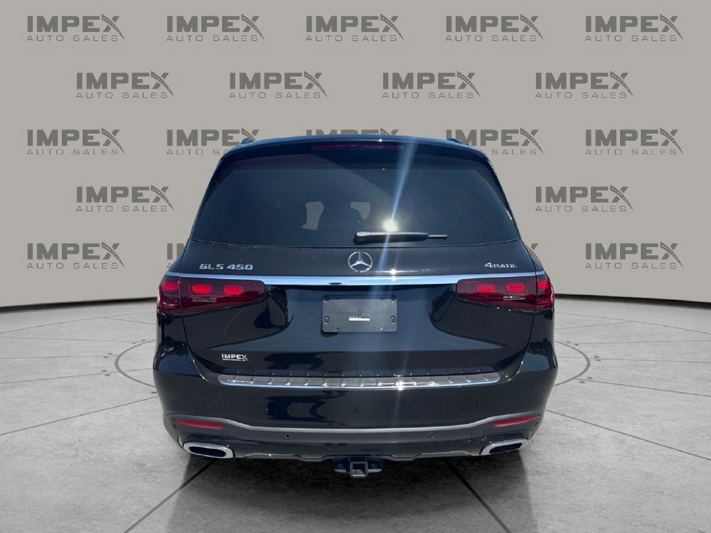 Used 2025 Mercedes-Benz GLS 450 4MATIC image 4