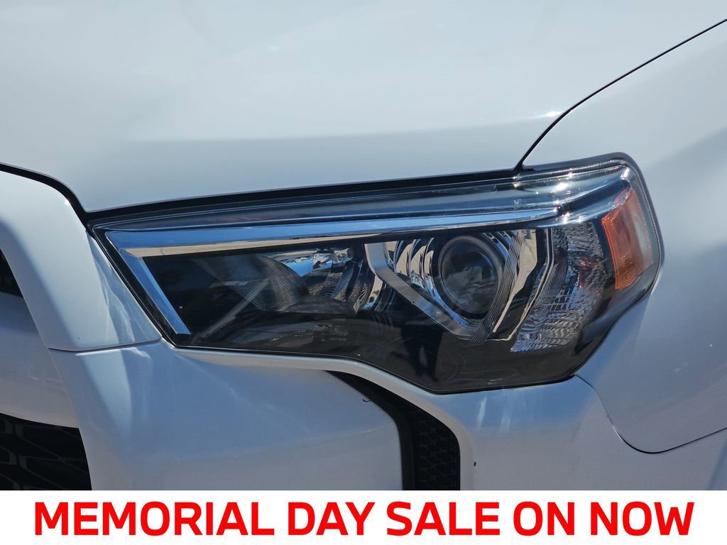 Used 2019 Toyota 4Runner SR5 Premium w/ Wilderness Package AWD/4WD image 32