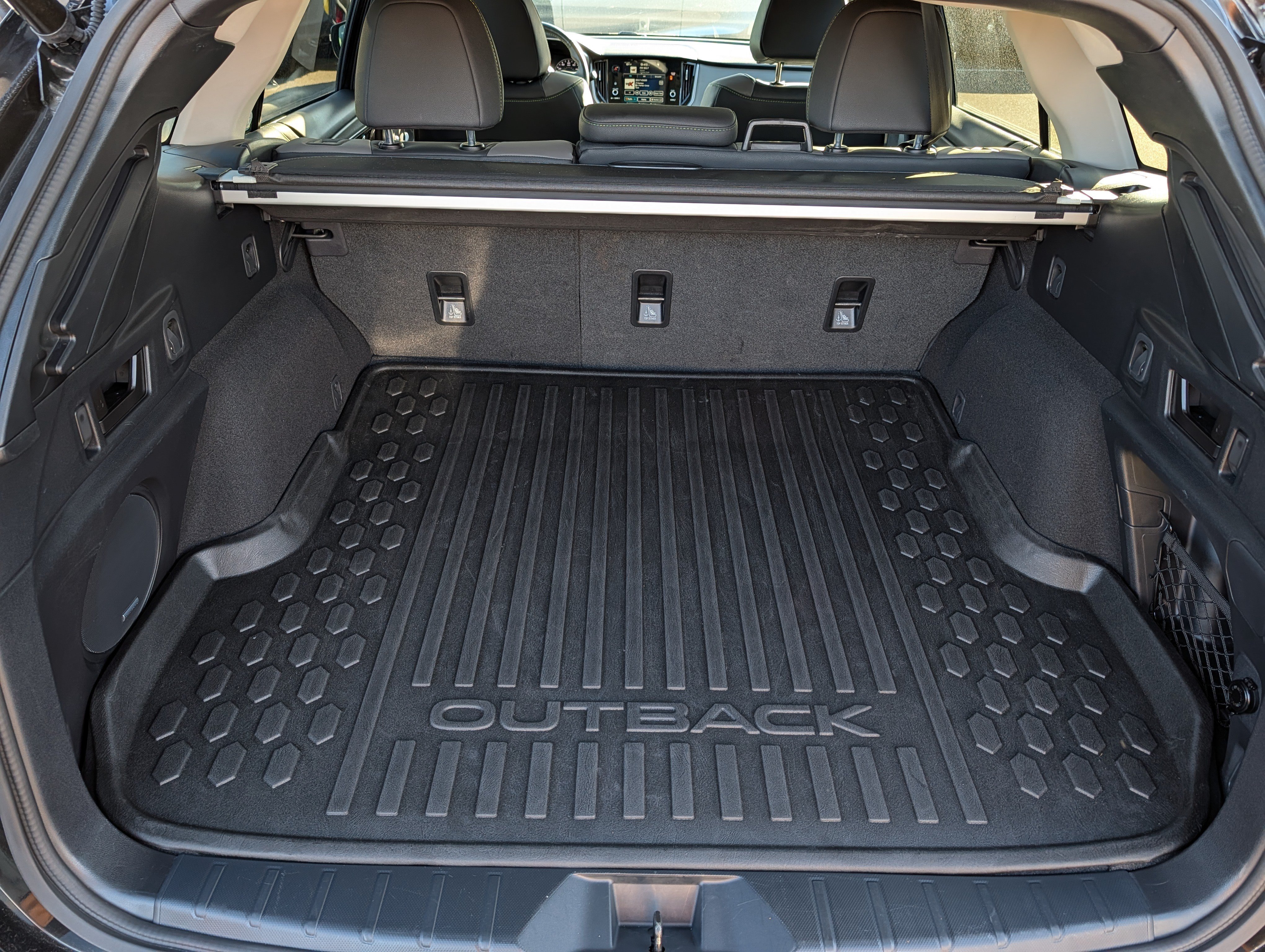 Certified 2025 Subaru Outback Onyx Edition AWD/4WD image 18