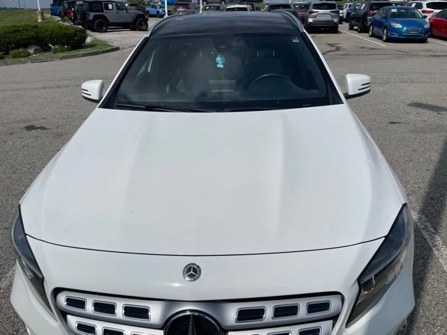 Used 2019 Mercedes-Benz GLA 250 4MATIC image 2