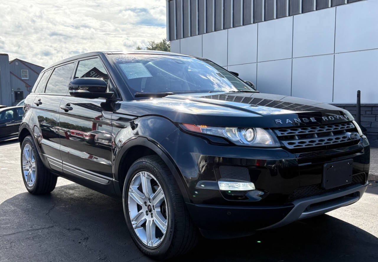 Used 2013 Land Rover Range Rover Evoque Pure Plus w/ Pure Plus Pkg AWD/4WD image 9