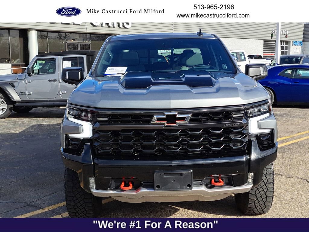 Used 2024 Chevrolet Silverado 1500 ZR2 w/ Technology Package image 8