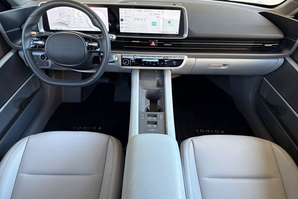 Used 2023 Hyundai Ioniq 6 Limited RWD image 10