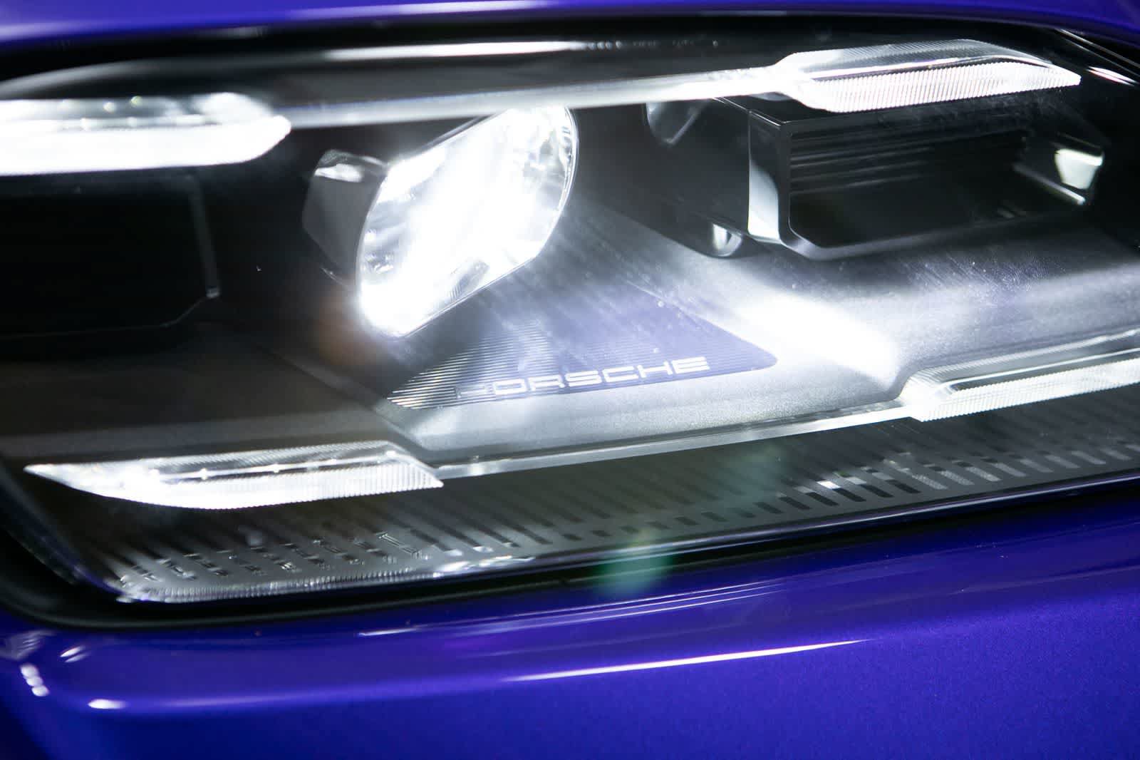 New 2026 Porsche Taycan 4S AWD/4WD image 16