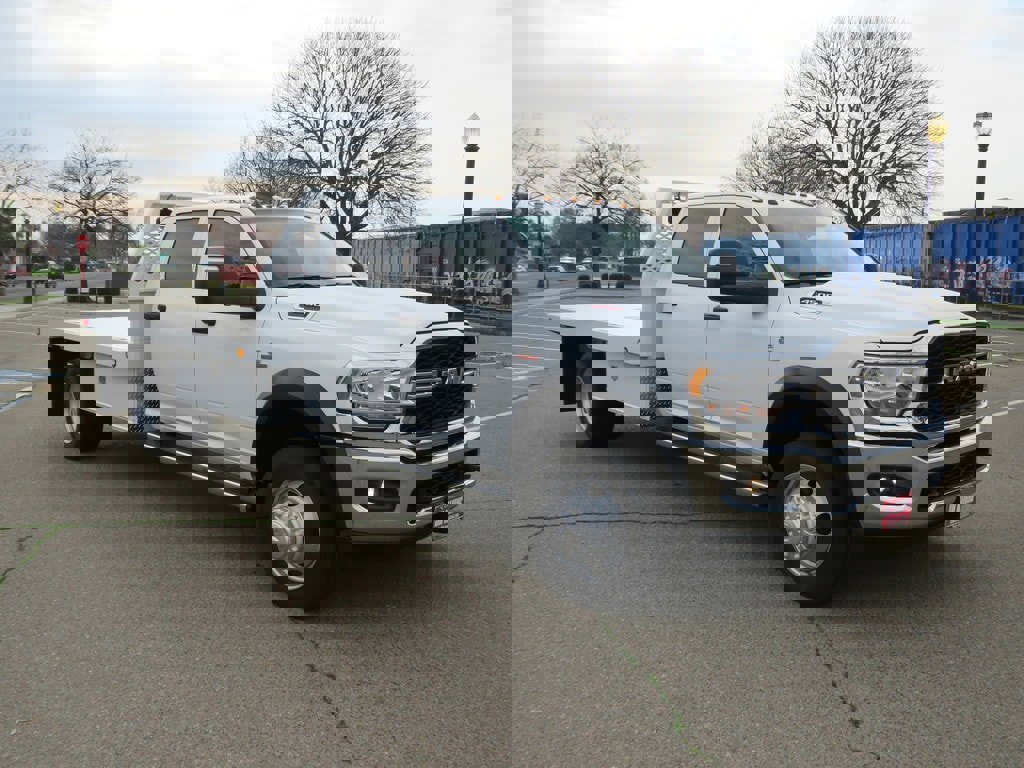 New 2023 RAM 4500 Tradesman w/ Chrome Appearance Group image 8