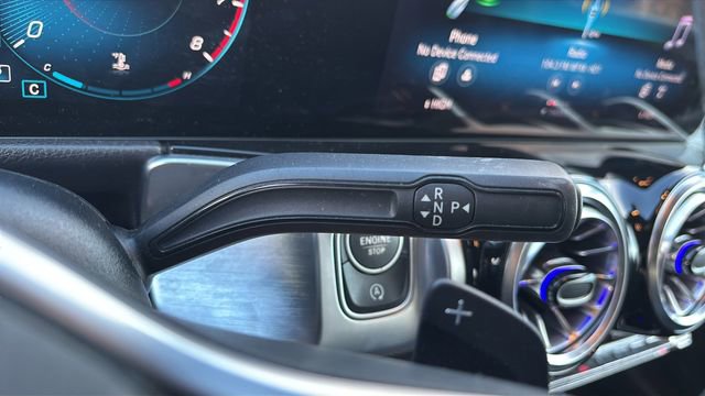 Used 2022 Mercedes-Benz GLB 250 GLB 250 image 30