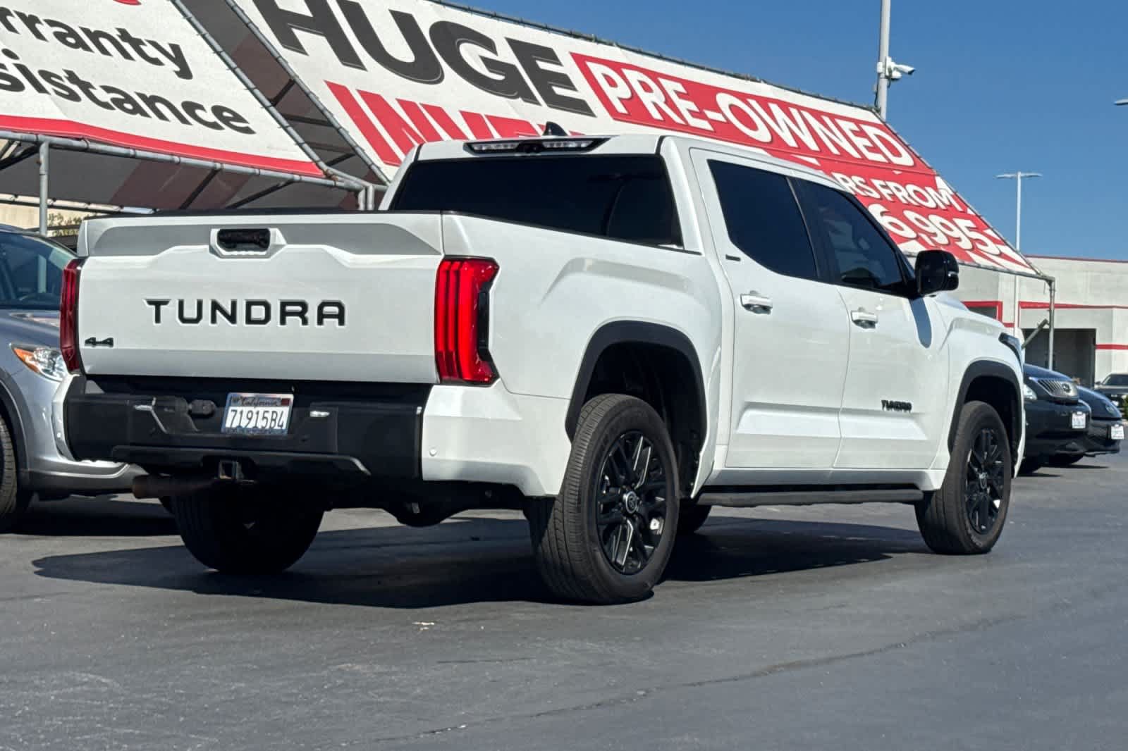 Used 2024 Toyota Tundra Limited AWD/4WD image 2