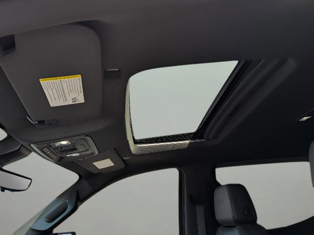 Used 2021 GMC Sierra 1500 AT4 w/ AT4 Value Package AWD/4WD image 17