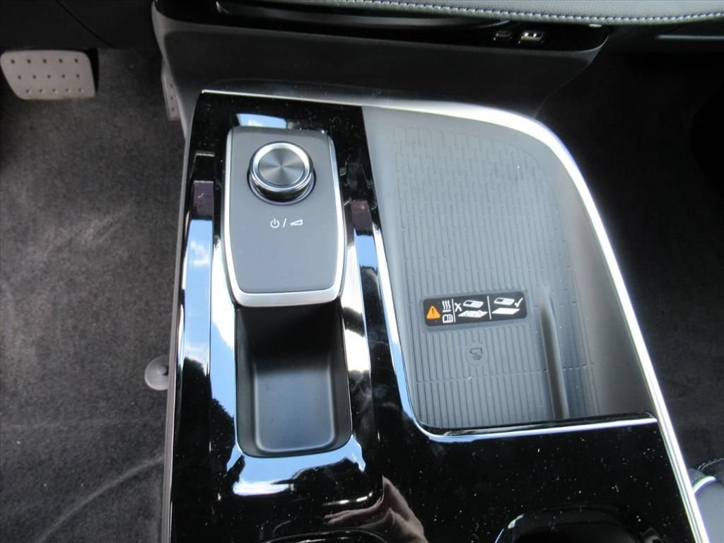 New 2026 Buick Enclave Sport Touring w/ Power Package FWD image 18