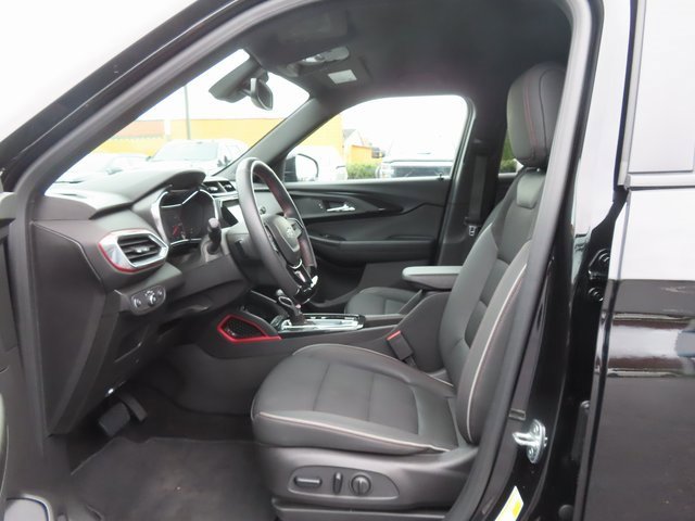 Certified 2023 Chevrolet TrailBlazer RS w/ Convenience Package image 12