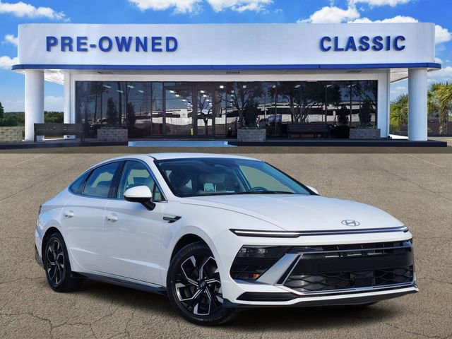 Used 2025 Hyundai Sonata SEL image 1