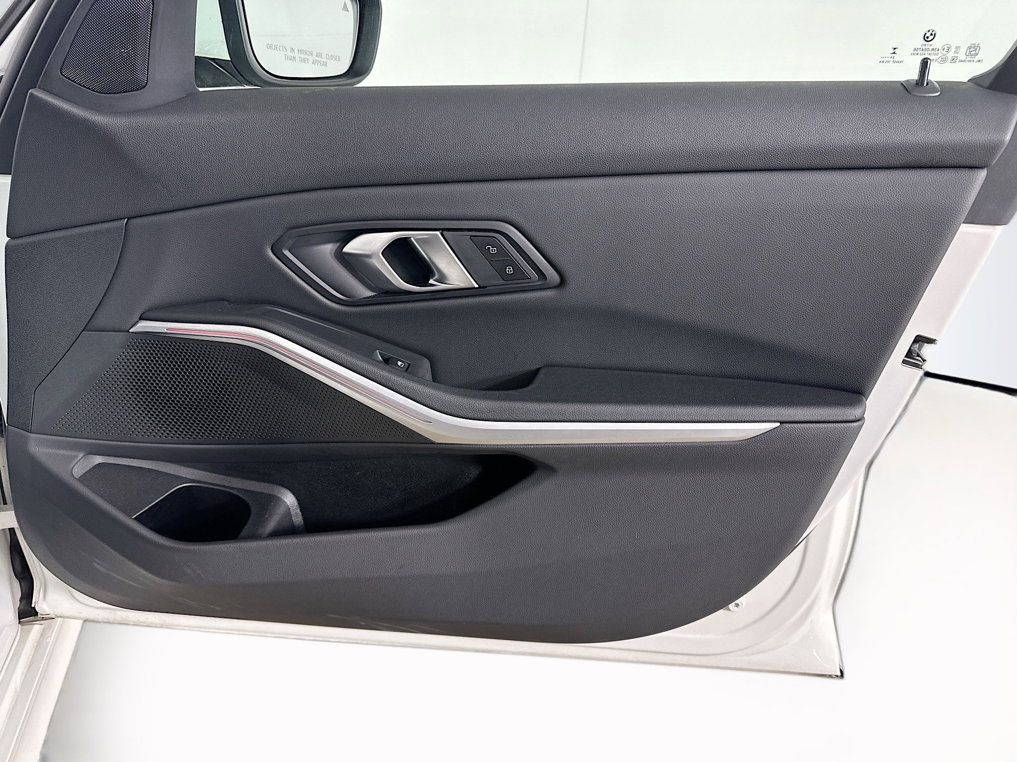 Used 2025 BMW 330i Sedan RWD image 33