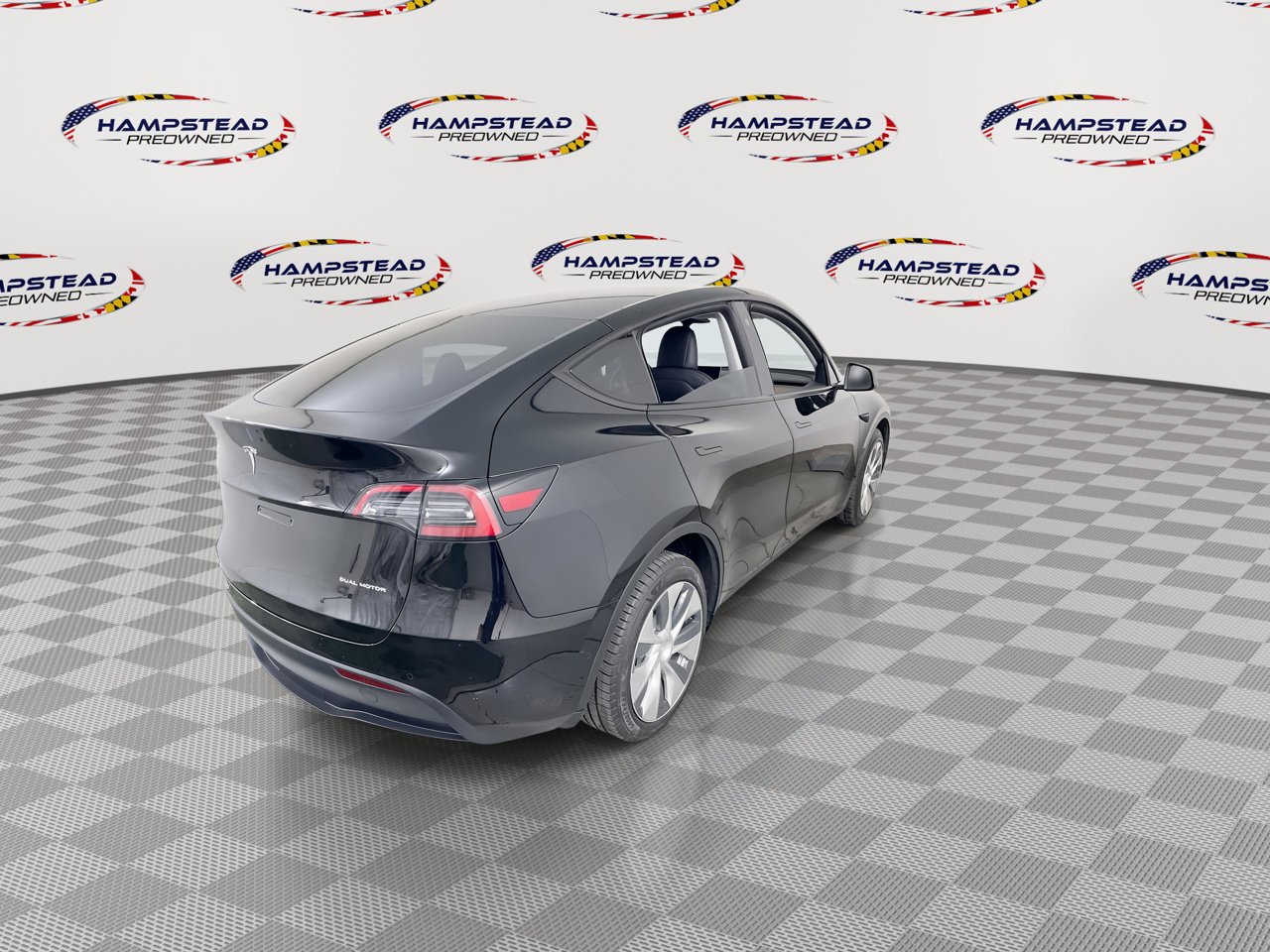 Used 2022 Tesla Model Y Long Range AWD/4WD image 8