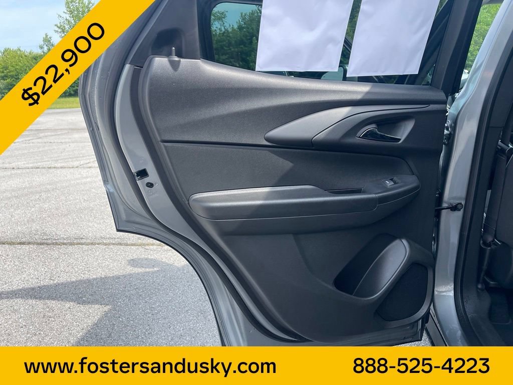 Used 2023 Chevrolet TrailBlazer LT w/ Convenience Package AWD/4WD image 16