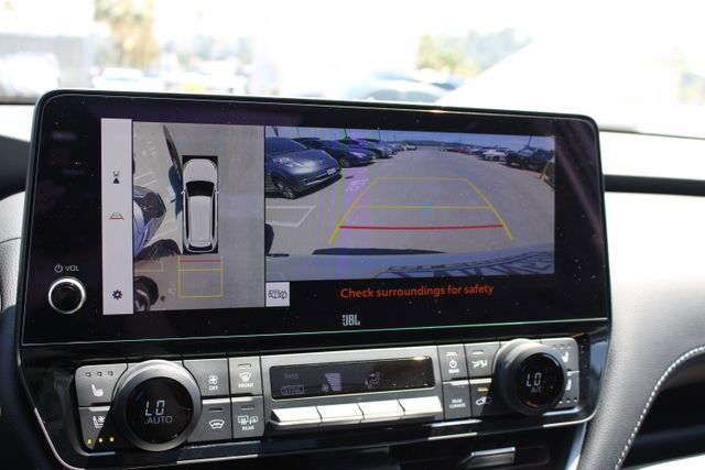 Used 2025 Toyota Grand Highlander AWD Hybrid image 14