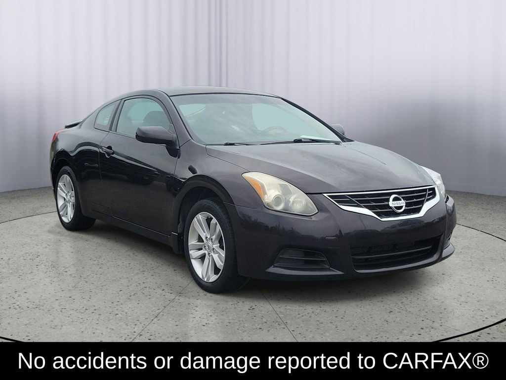 Used 2010 Nissan Altima 2.5 S w/ Convenience Pkg image 2