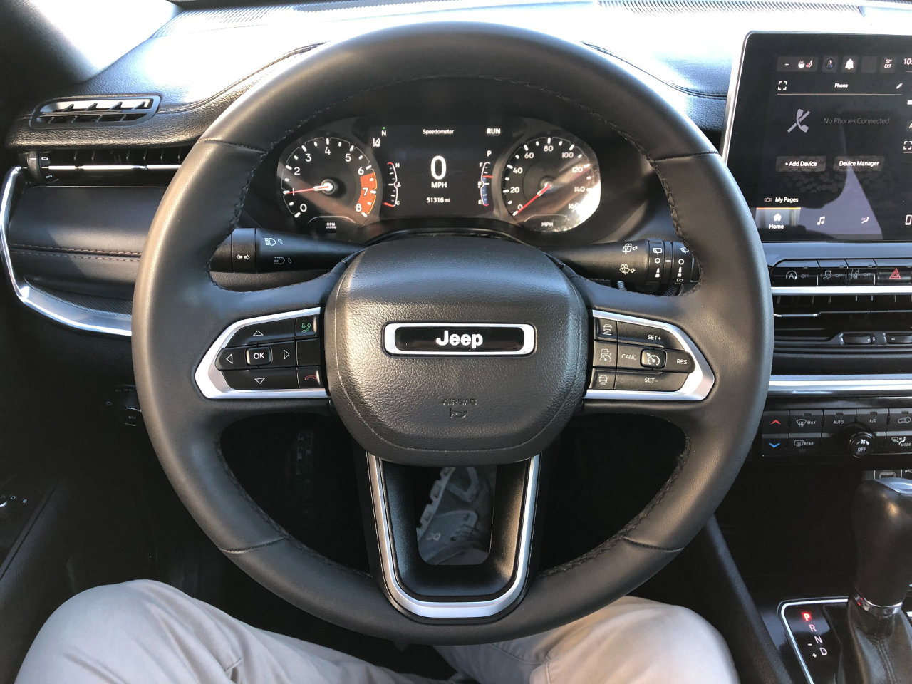 Used 2023 Jeep Compass Limited image 12