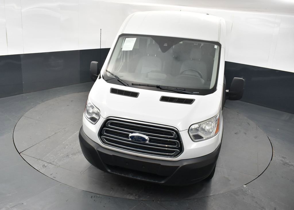 Used 2019 Ford Transit 350 XLT image 31