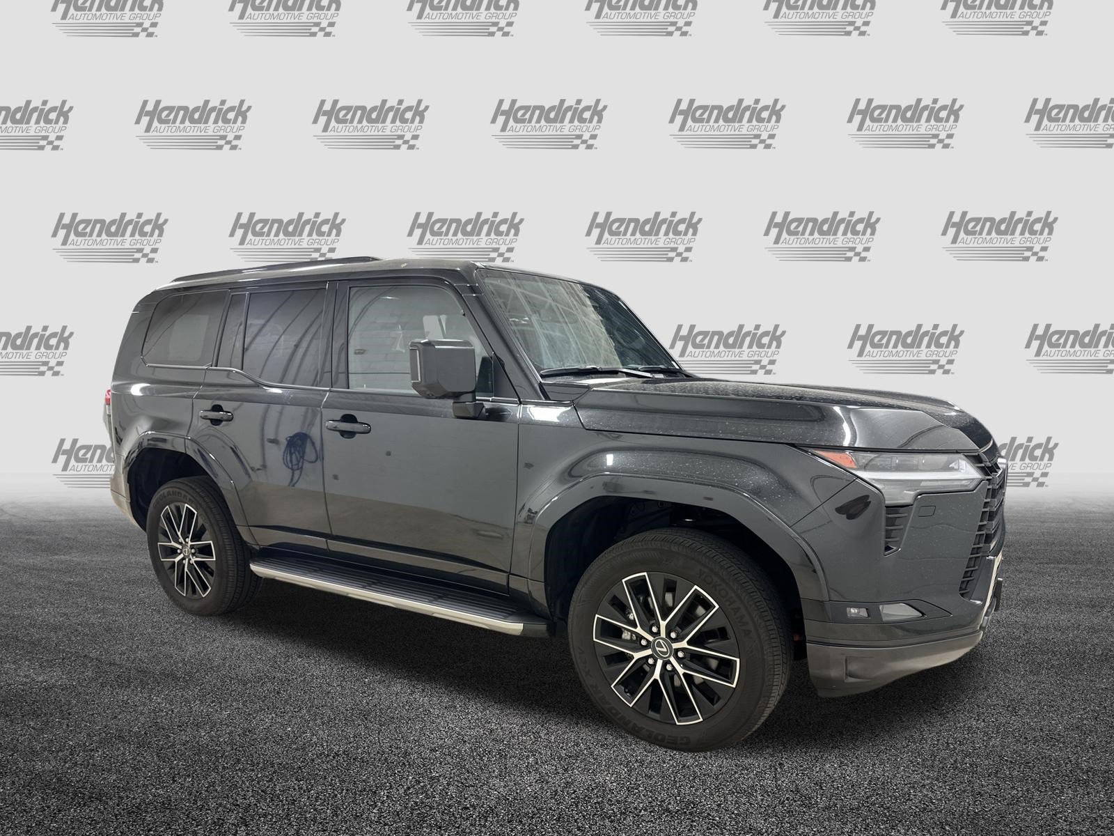 Certified 2024 Lexus GX 550 w/ Accessory Package (2T) AWD/4WD image 2