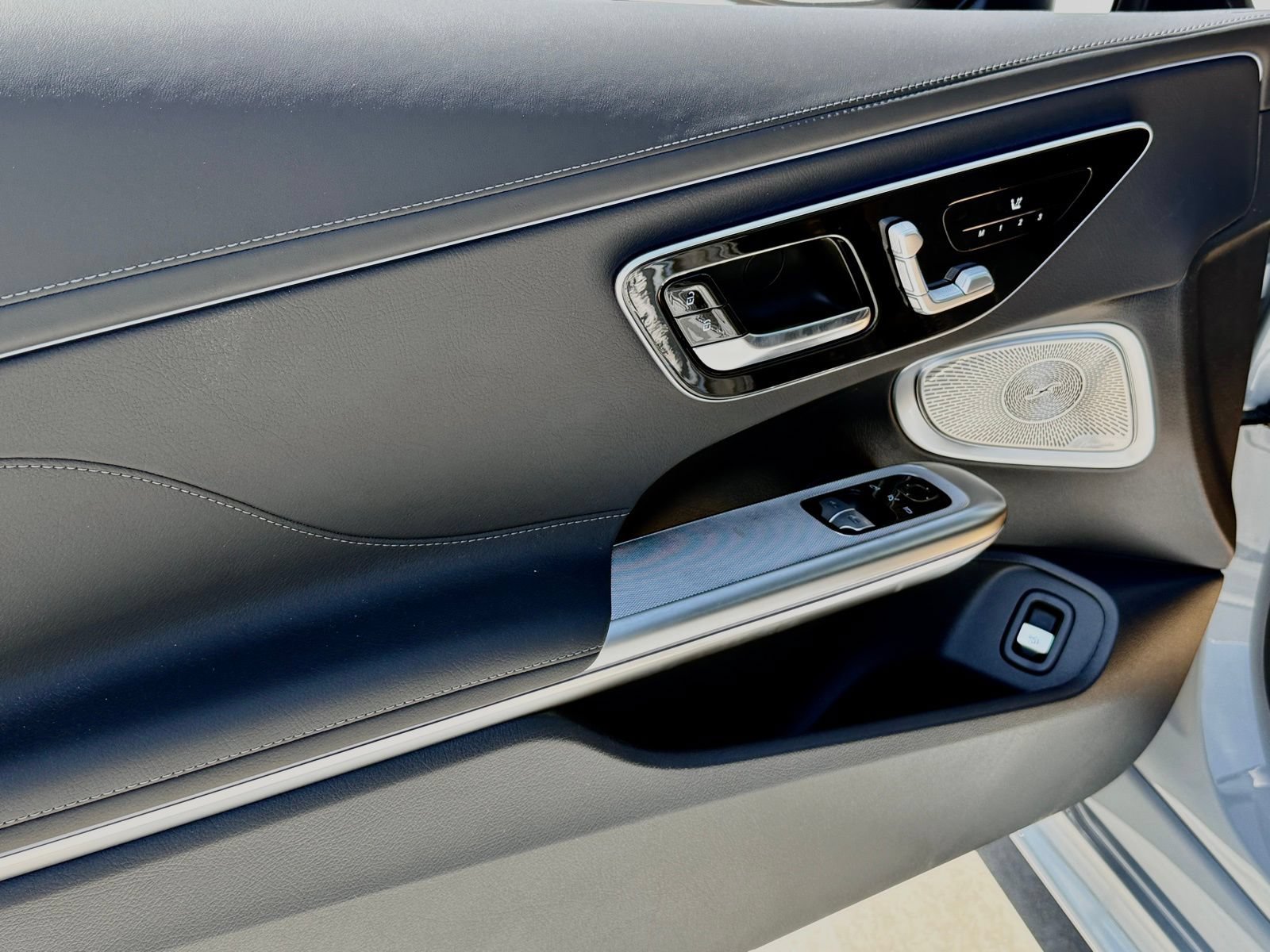 New 2026 Mercedes-Benz CLE 300 4MATIC Coupe image 16