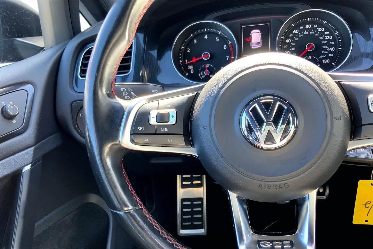 Used 2016 Volkswagen GTI S FWD image 24