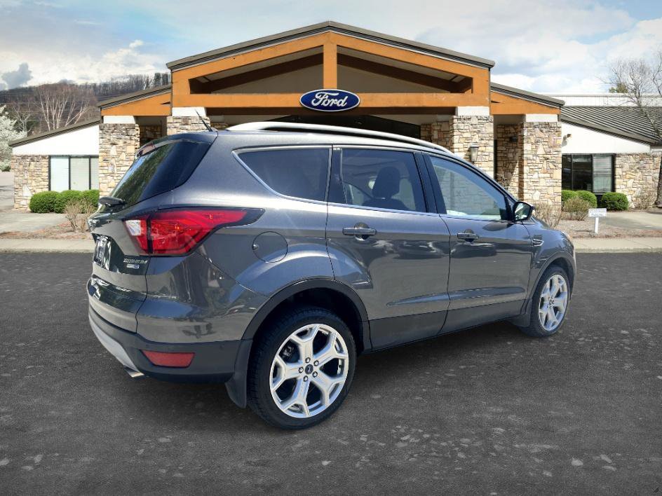 Used 2019 Ford Escape Titanium AWD/4WD image 5