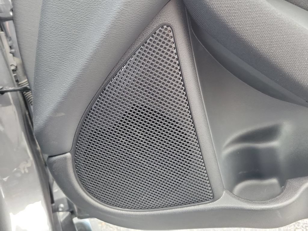 Used 2025 Nissan Z Sport w/ Floor Mat Package RWD image 22