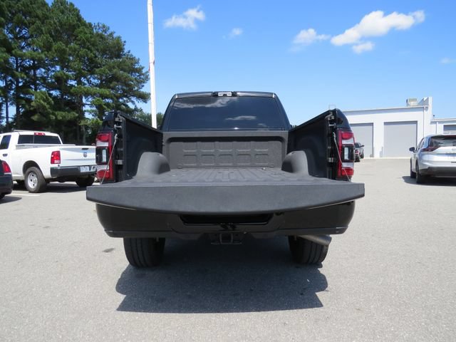 Used 2024 RAM 2500 Big Horn w/ Night Edition AWD/4WD image 5